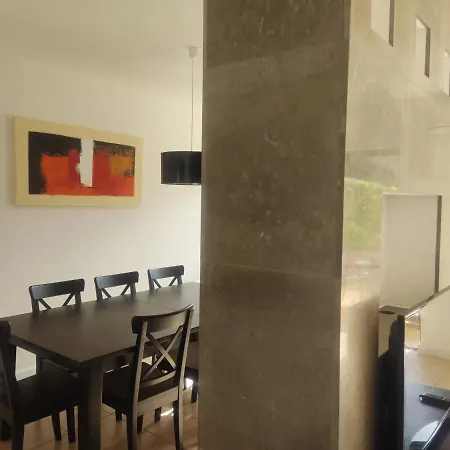 Ocean View Residences 3 Bedroom Villa's Sea View וילה