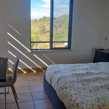 Ocean View Residences 3 Bedroom Villa's Sea View * אלבופיירה