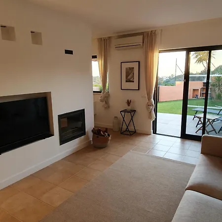 Ocean View Residences 3 Bedroom Villa's Sea View אלבופיירה