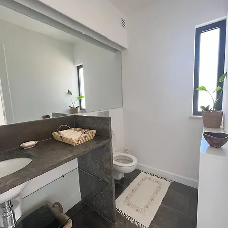 Ocean View Residences 3 Bedroom Villa's Sea View * אלבופיירה